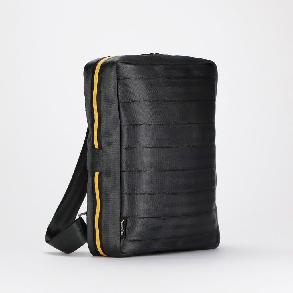 black seatbelt backpack L front eKodoKi RE-BELT