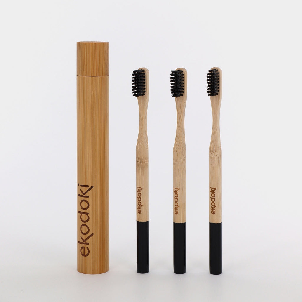 Bamboo Toothbrushes Set with travel case black bristles eKodoKi DENTO 