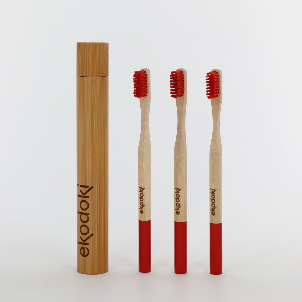 Bamboo Toothbrushes Set with travel case red bristles eKodoKi DENTO 