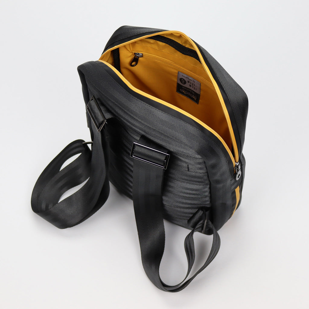 black seatbelt backpack M inner zipped pocket eKodoKi RE-BELT