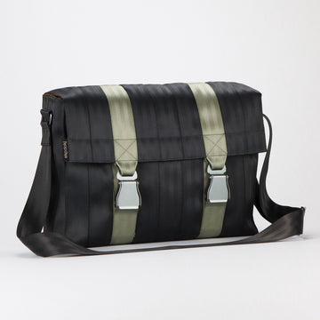 black seatbelt messenger bag L front featuring light grey buckles eKodoKi RE-BELT