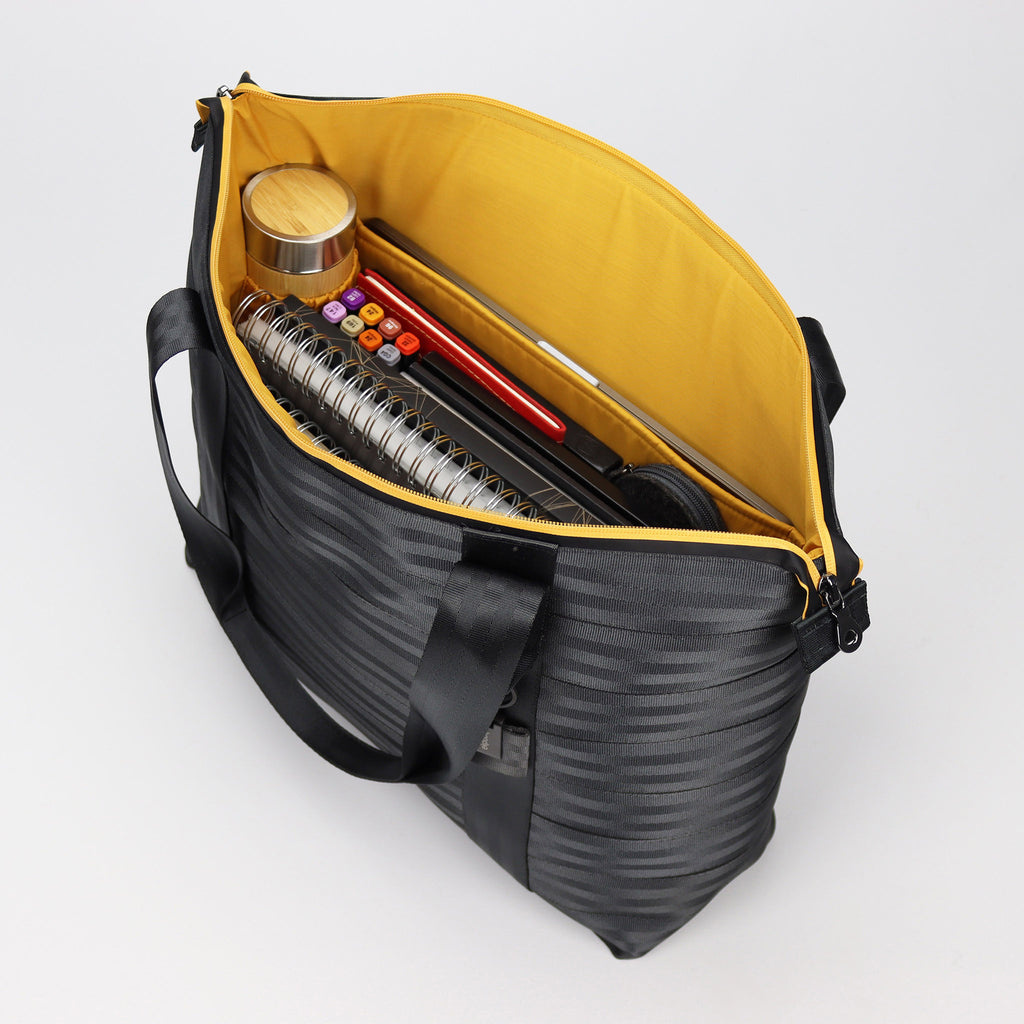 black seatbelt tote bag L inside with bottle and documents eKodoKi RE-BELT