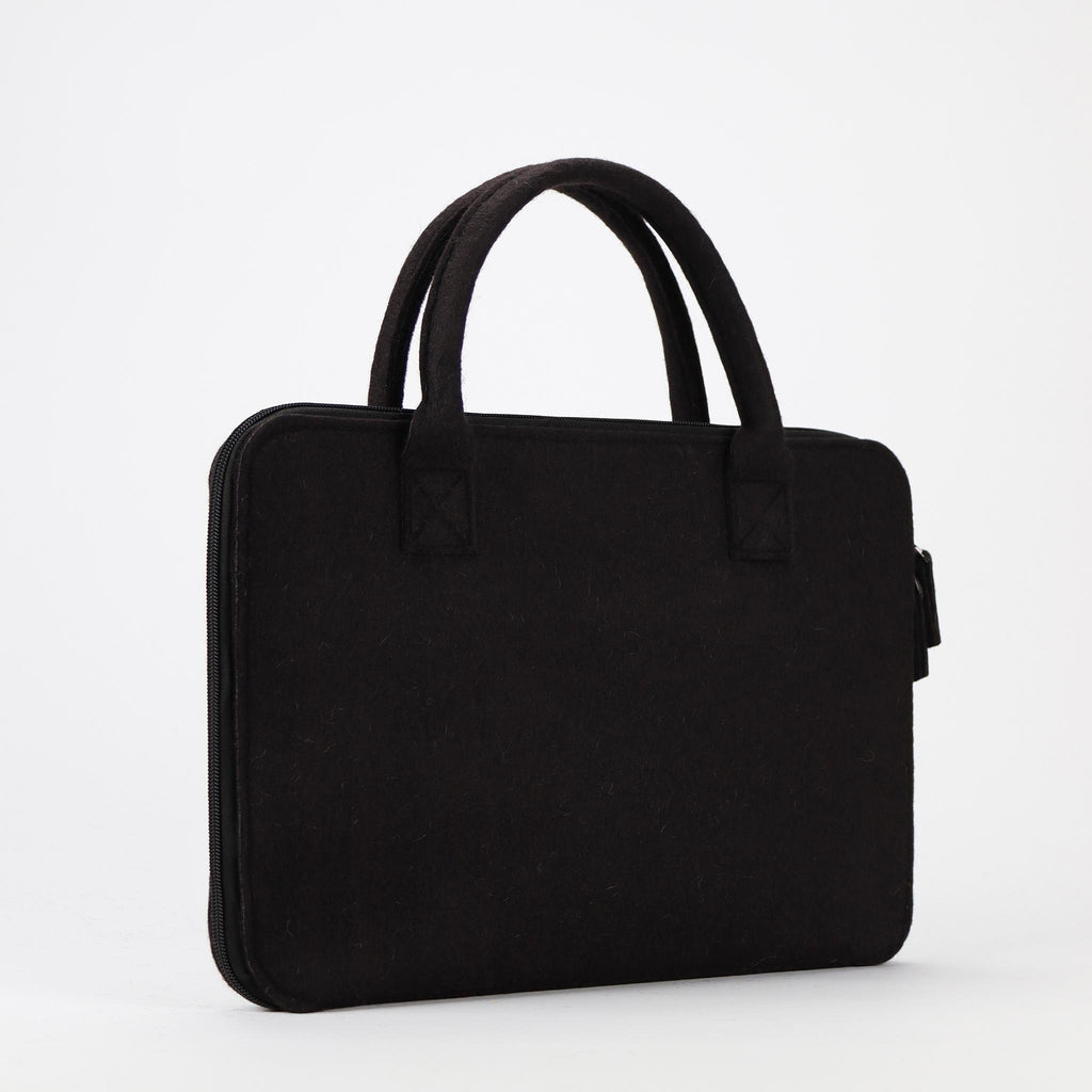 black wool felt laptop bag 14 inch standing back eKodoKi WOOLI