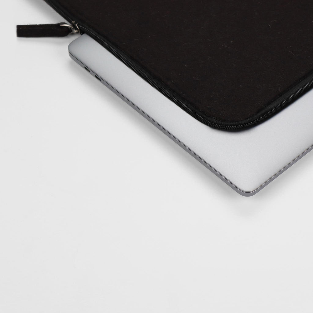 black wool felt laptop sleeve computer inside detail eKodoKi WOOLI