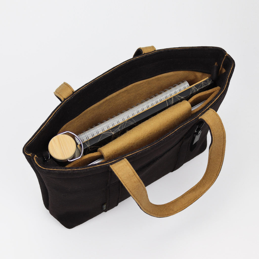 black wool felt tote bag L inside with bottle and documents eKodoKi WOOLI