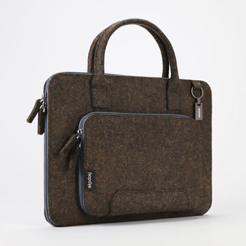 brown wool felt laptop bag 15 inch standing front eKodoKi WOOLI