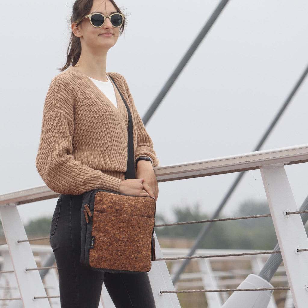 cork crossbody bag M sienna flocked on female fashion model eKodoKi KWORK