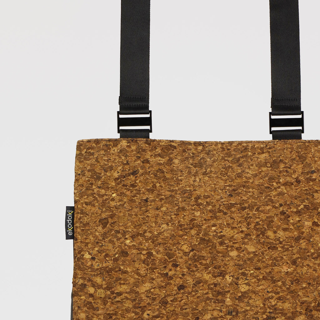 cork shoulder bag M sienna flocked pattern close up eKodoKi KWORK