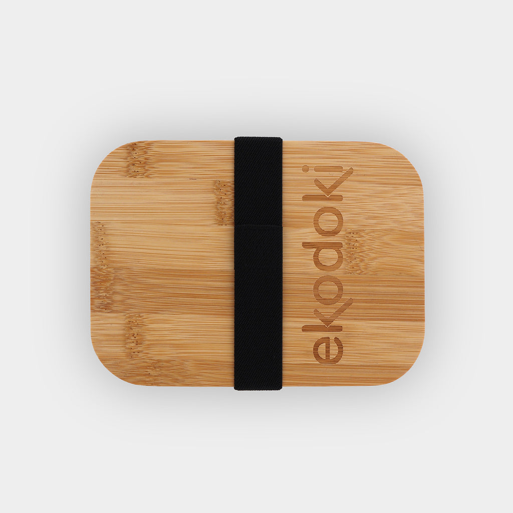 glass lunchbox 600ml 20oz with natural bamboo lid black elastic fabric strap wrapped around flatlay eKodoKi FORNO