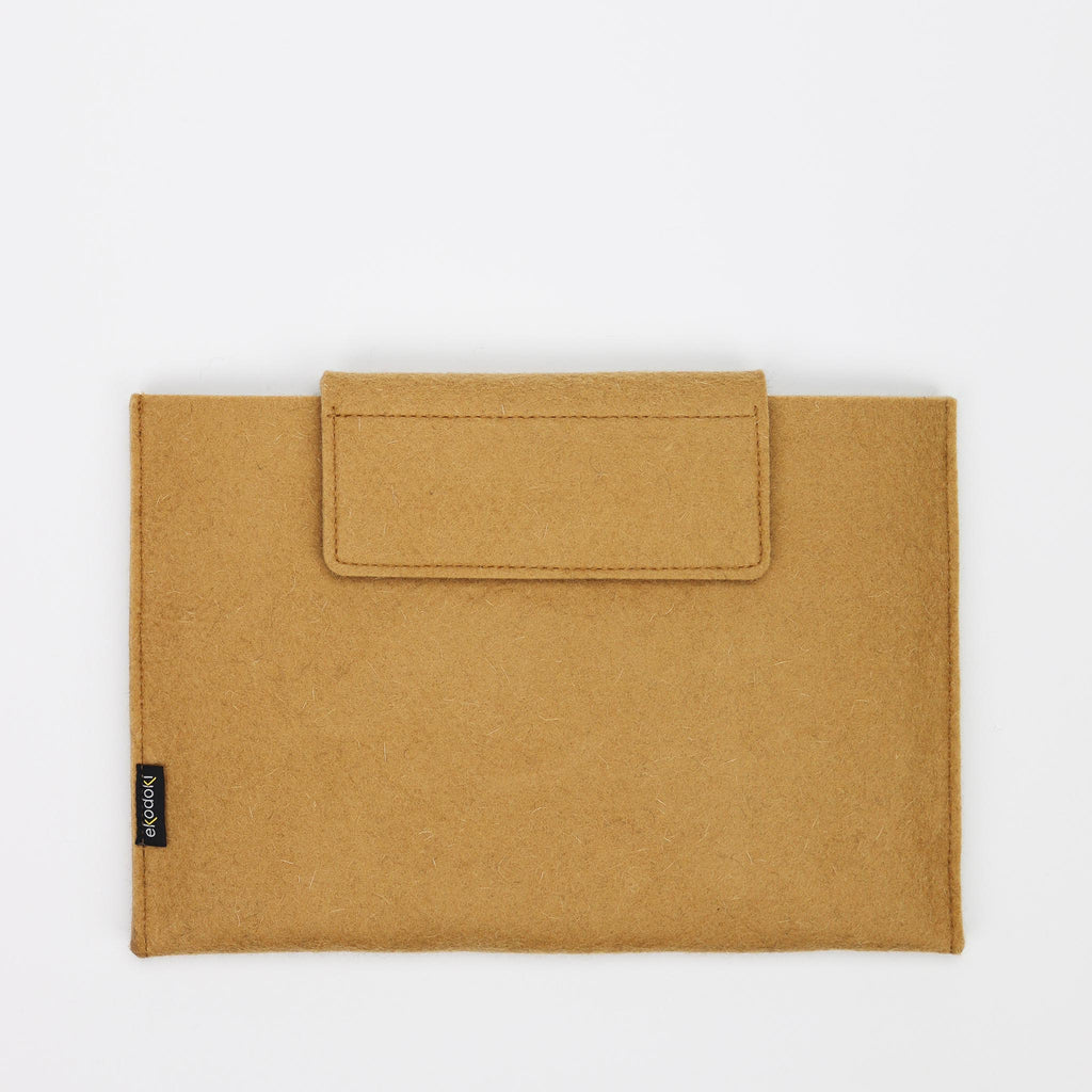 removable caramel wool felt laptop sleeve closed from black tote bag L eKodoKi WOOLI