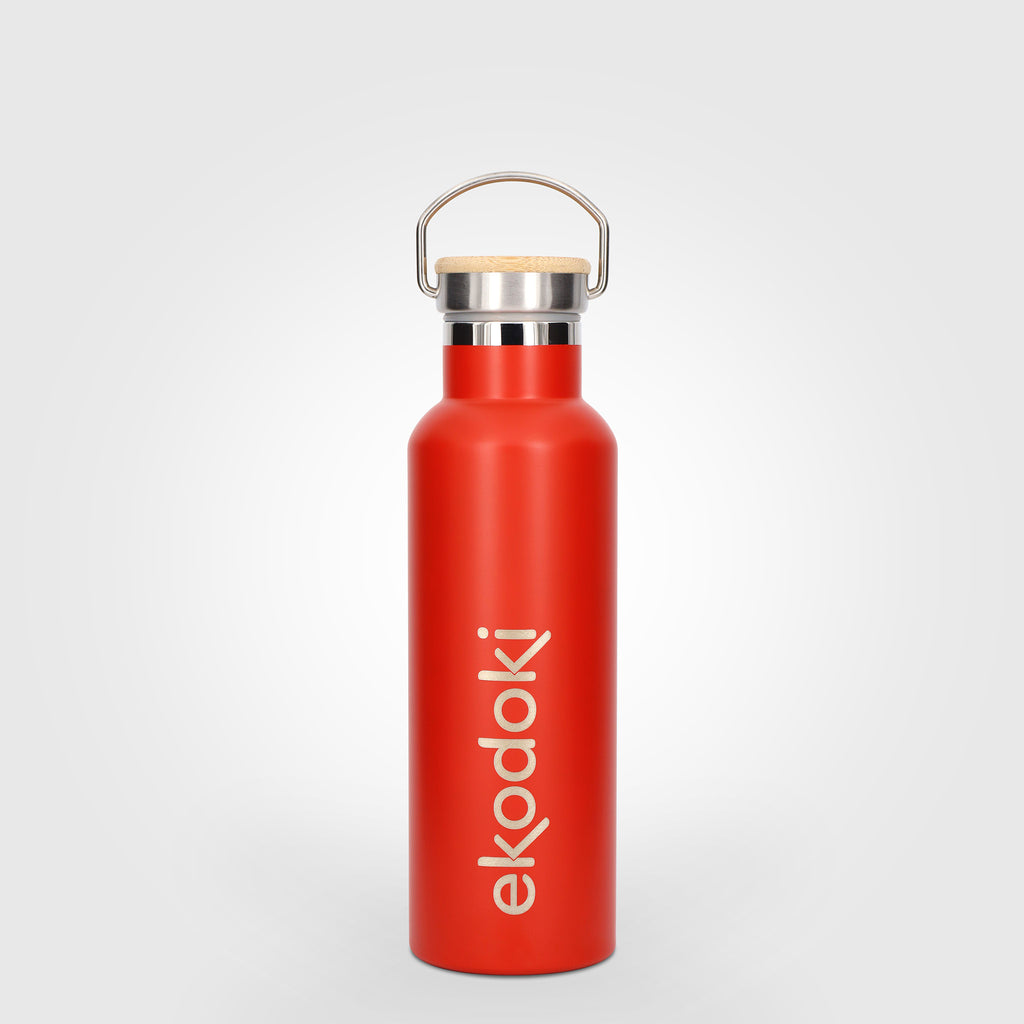 reusable red stainless steel insulated bottle 600ml 60cl 20oz with cap mounted carrying handle eKodoKi THERMOS