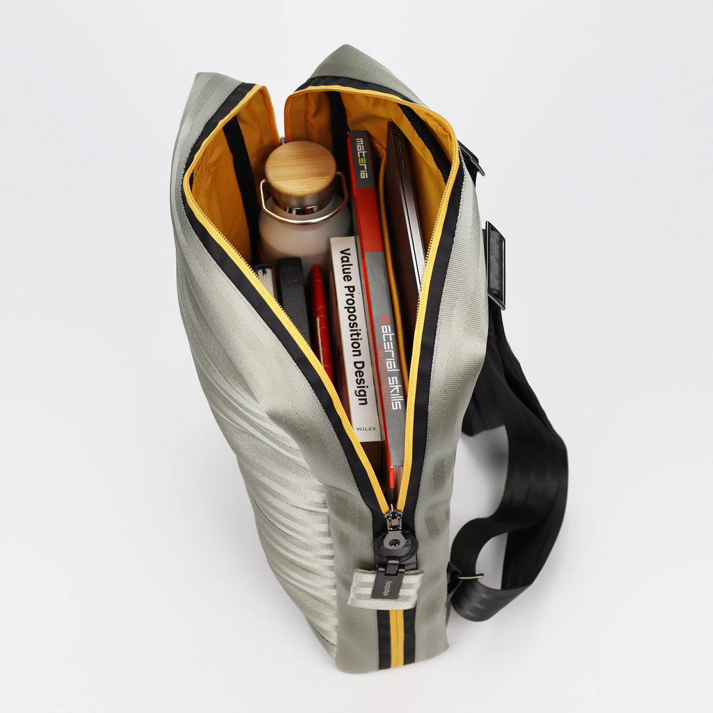 sand seatbelt backpack L inside with bottle and documents eKodoKi RE-BELT