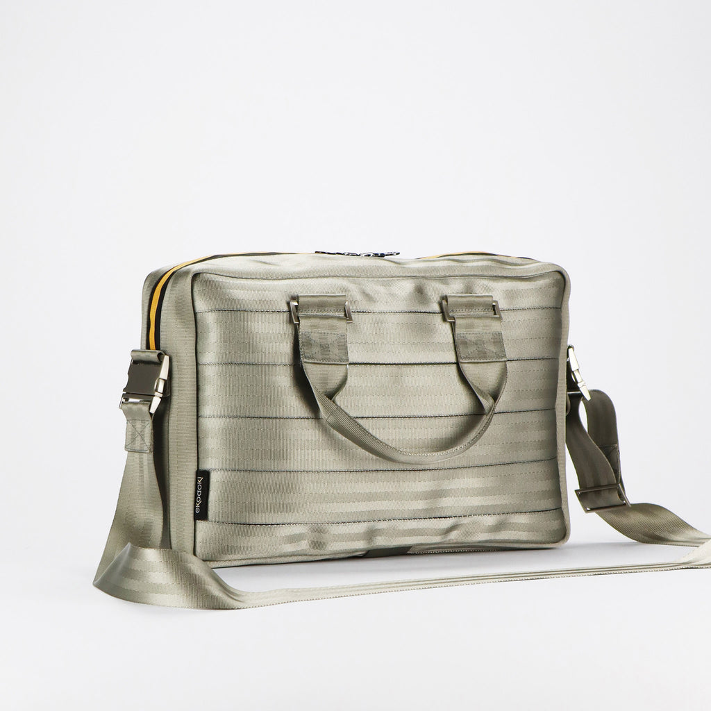 sand seatbelt briefcase M front handles down eKodoKi RE-BELT