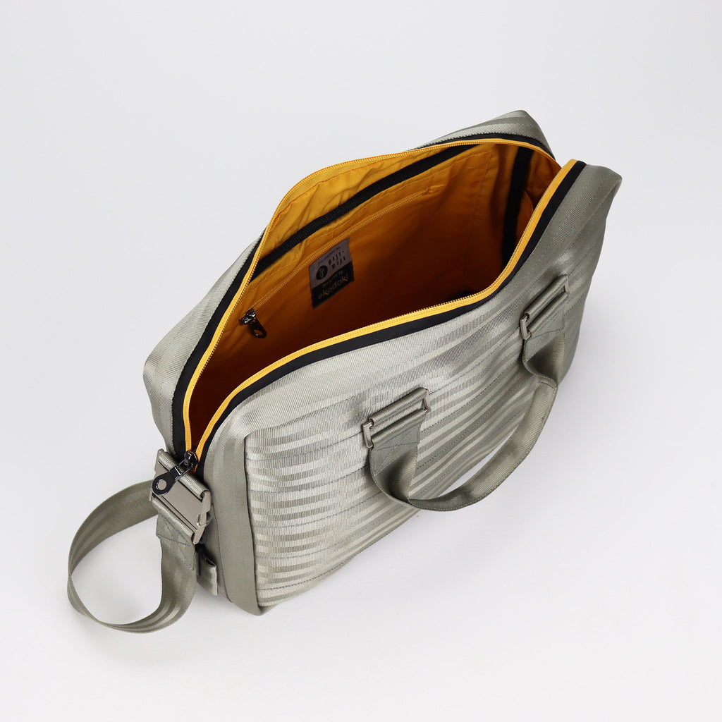 sand seatbelt briefcase M inner zipped pocket eKodoKi RE-BELT