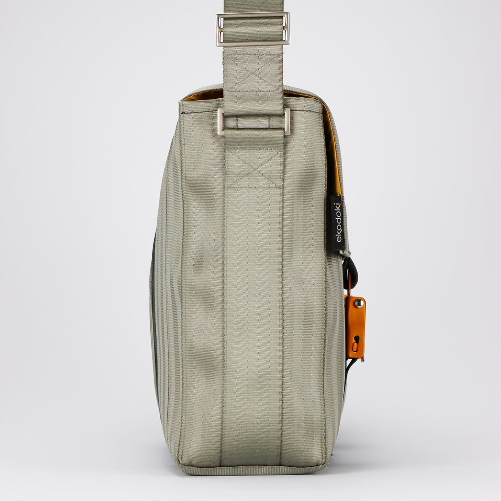sand seatbelt messenger bag L left side eKodoKi RE-BELT