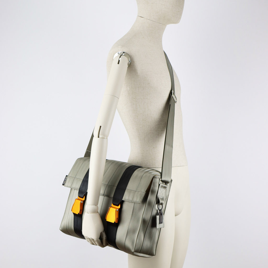 sand seatbelt messenger bag L on male mannequin shoulder eKodoKi RE-BELT