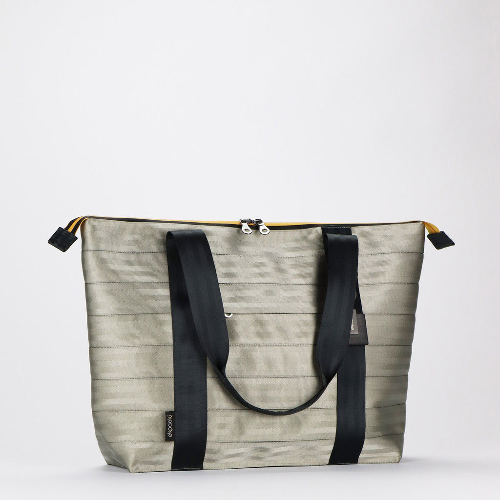 sand seatbelt tote bag L front handles down eKodoKi RE-BELT