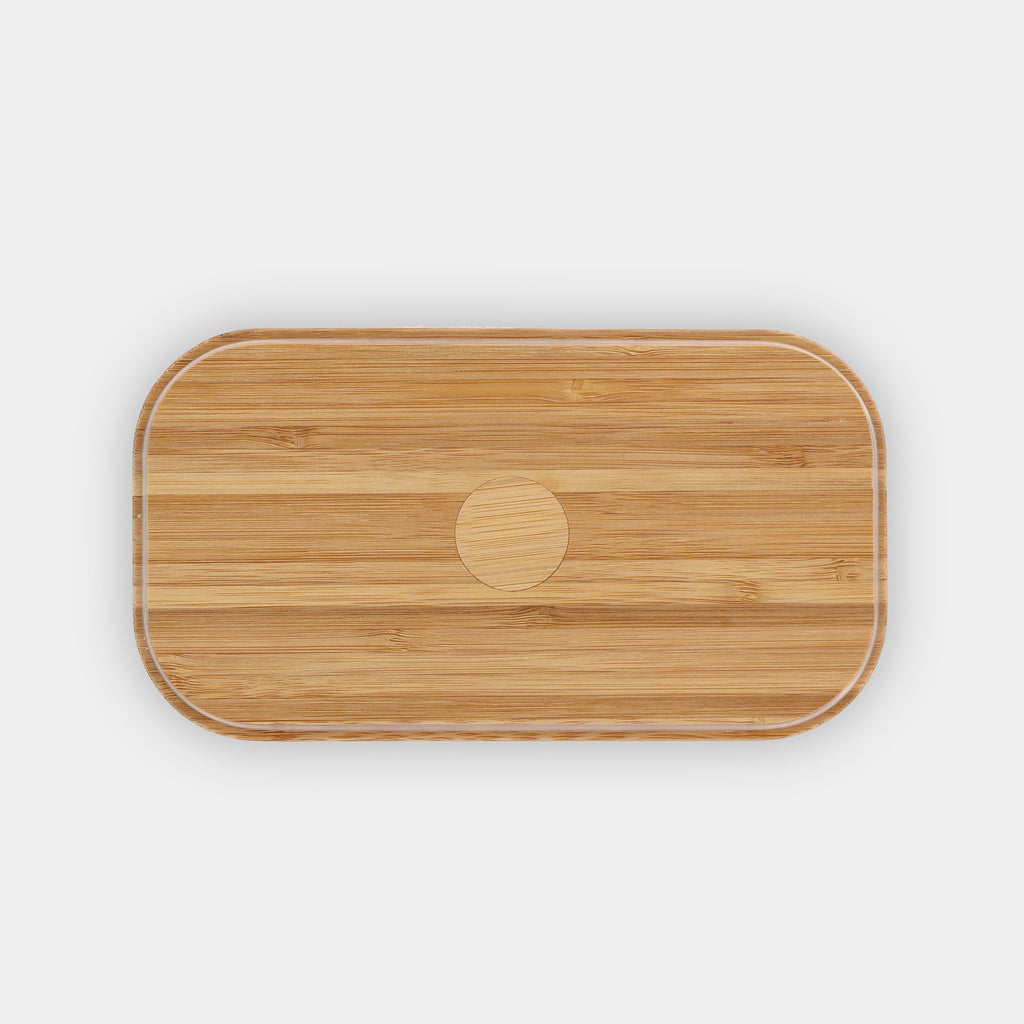 white lunchbox 700ml 24oz inner side of natural bamboo lid showing its silicone rim airtight closure flatlay eKodoKi BENTO