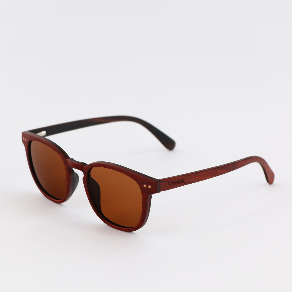 wooden sunglasses pantos style redwood wood brown lenses side view eKodoKi COSMO